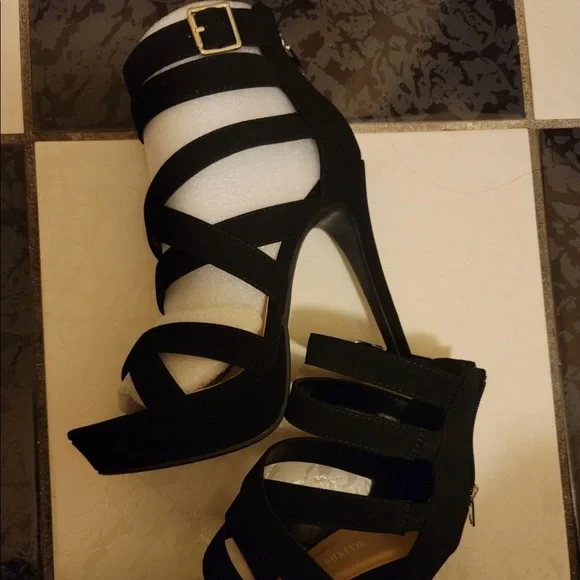 NWT Indianapolis Women's Open Toe High Platform High Heeled Shoes, NEW IN BOX!
